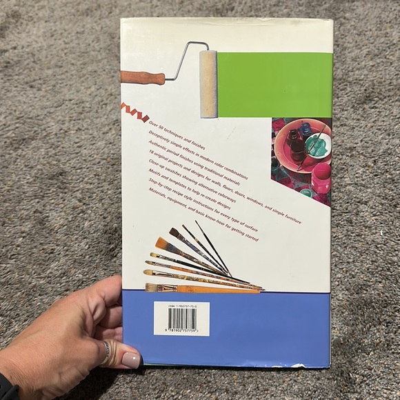 The Complete Book of Paint - Picture 2 of 7